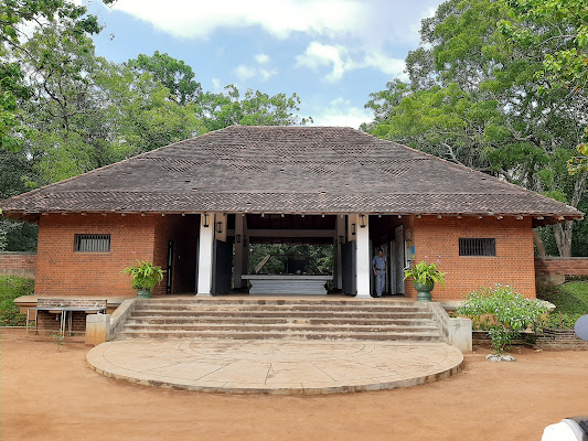 Abhayagiri Museum | අභයගිරි කෞතුකාගාරය