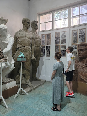 "ART MUSEUM Thanas Papa"