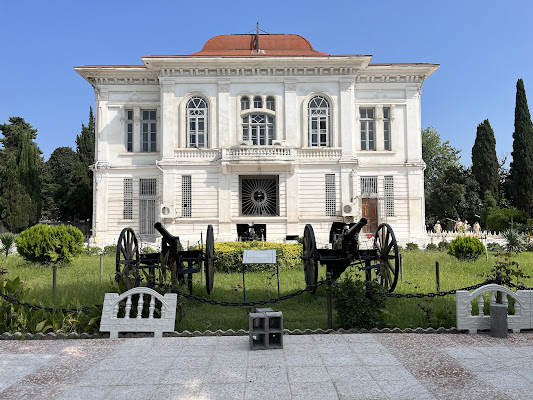 Bandar-e Anzali Museum Palace