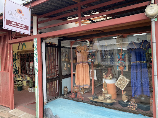 Chietón Morén Museo y Mercadito de Artesanías