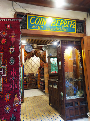 Coin Berbere Carpets & Antiques