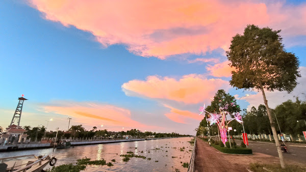 Du thuyền Hậu Giang