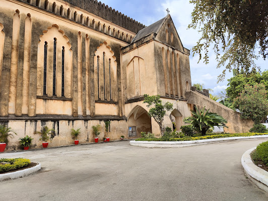 Gos tour in #zanzibar. Get your guide for slave market & Stone town city