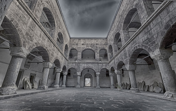 Hakkari Kent Arşiv ve Etnografya Müzesi