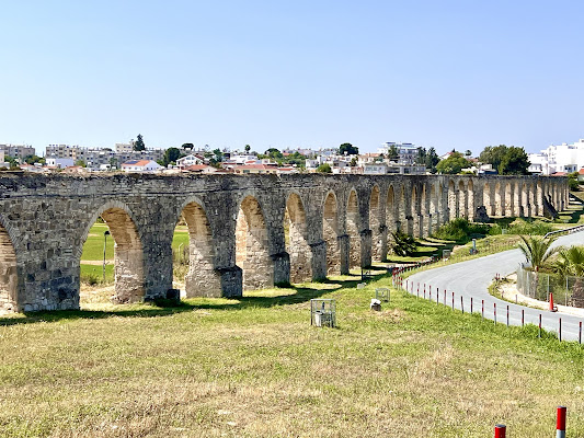 Kamares Aqueduct