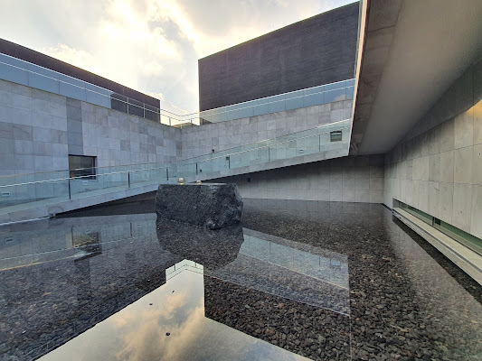 Kim Tschang-Yeul Museum of Art