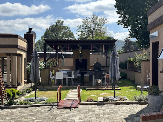 Mapalesa Guest House
