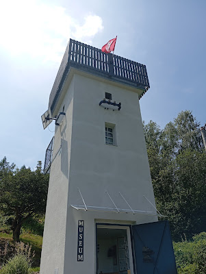 Minimuzeum, vyhlídka a galerie na Janečku