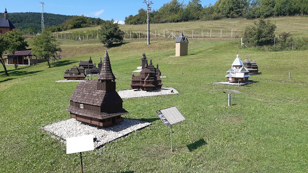Miniskanzen drevených chrámov