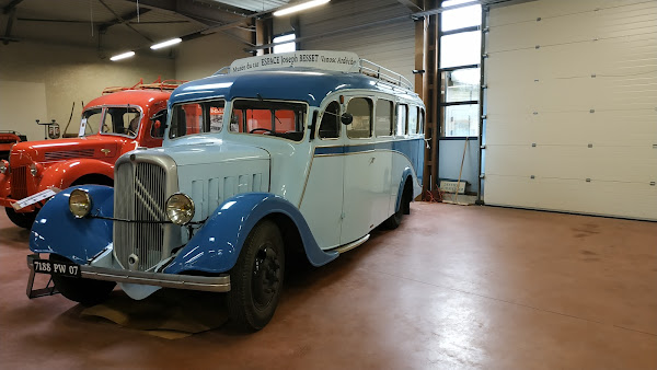 Musée du car (Musée du Charronnage au Car)