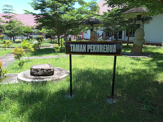 Museum Negeri Propinsi Sulawesi Tengah