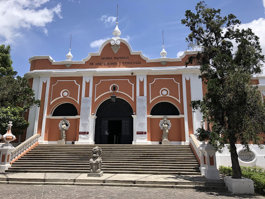 Nacional Museum of Mayan Art: Archeology and Ethnology