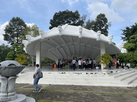 Nguyen Sinh Sac relic