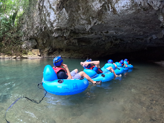 Nohoch Che'en Caves Branch Archaeological Reserve (Cave Tubing, Cave Kayaking & Jungle Zipline)