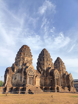 Phra Prang Sam Yot