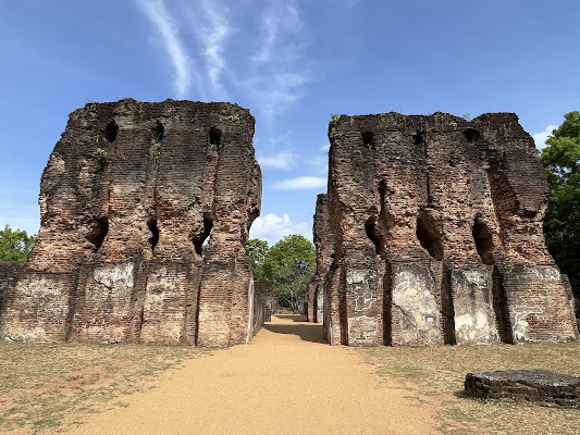 Polonnaruwa Ancient City