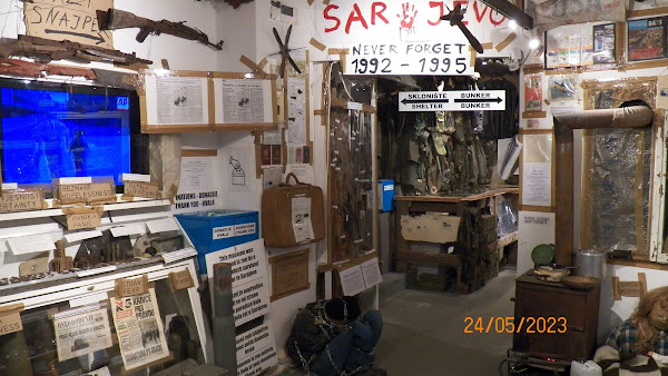Ratni muzej - War Museum 1992 Sarajevo