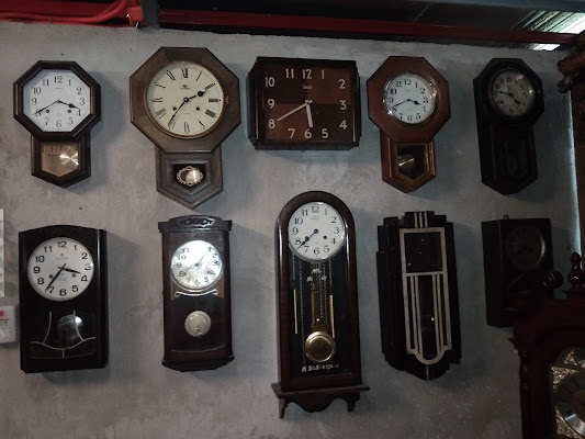 Tantay Antique Clock Museum
