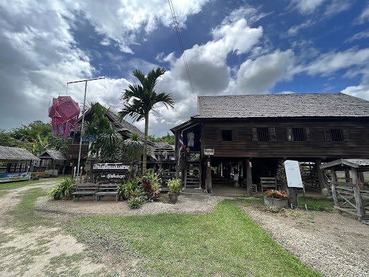 Thai Lue House Museum