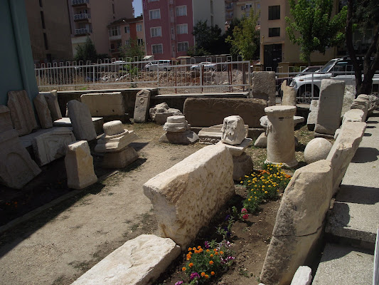 Uşak Arkeoloji Müzesi