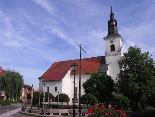 Župnijska cerkev sv. Andreja