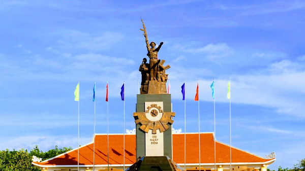 Victory Monument Tau O