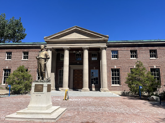 W. M Keck Earth Science And Mineral Engineering Museum
