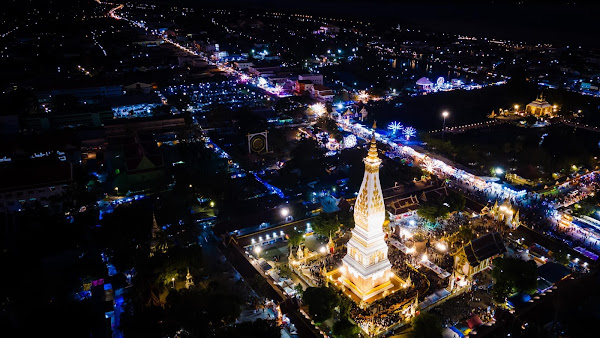 Wat Phrathat Phanom Woramahawihan