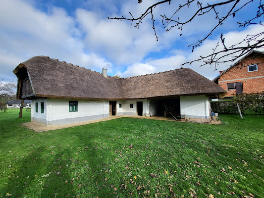 Zavod Lončarska Vas Filovci, zavod za turizem, kulturo in proizvodnjo keramike, Filovci 20